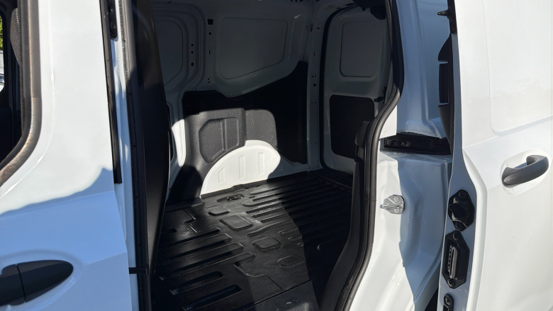 Ford Transit Courier E-Transit Courier 100kW 43kWh Trend Van Auto